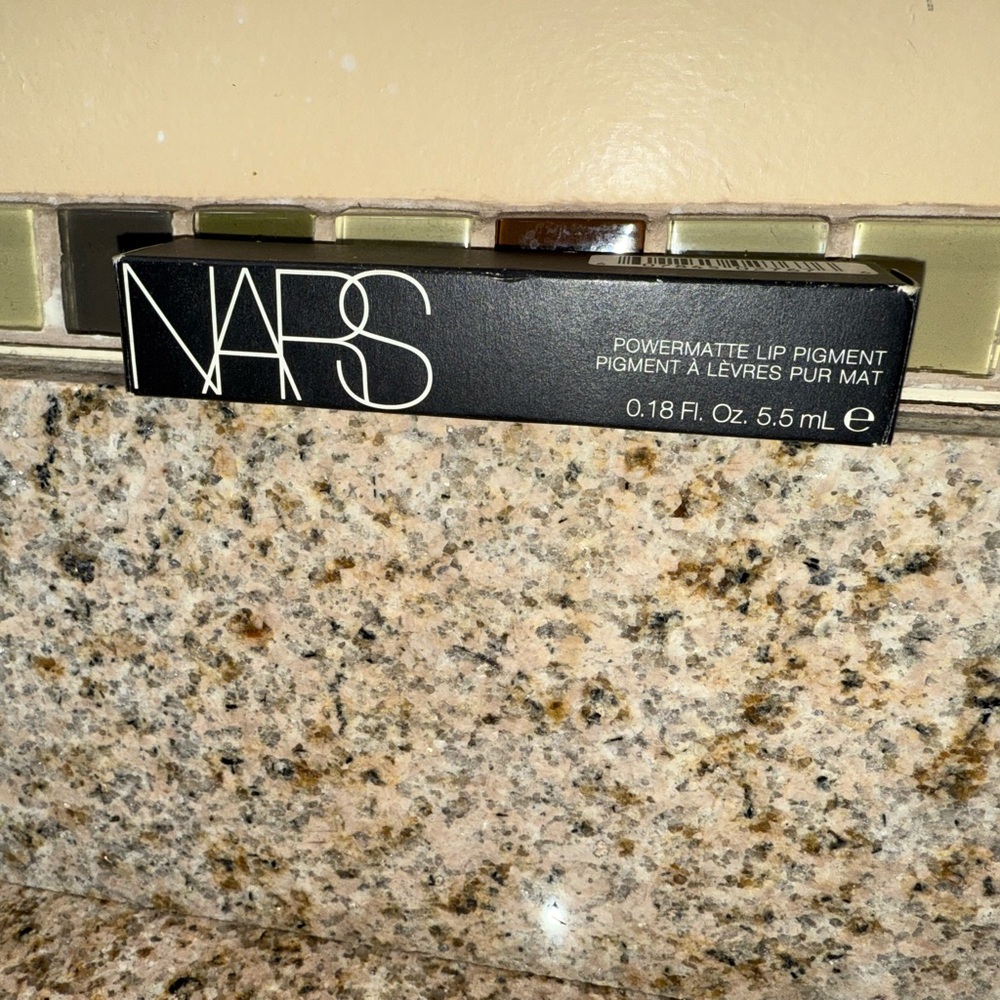 NARS Powermatte Lip Pigment in “Low Rider”